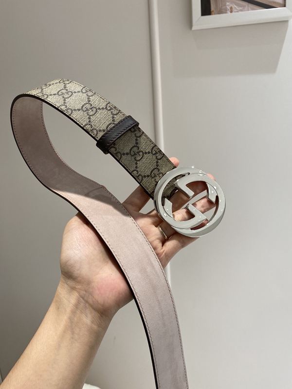 スーパーコピーグッチベルト全体デザイン